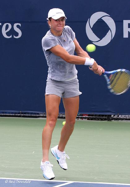 Dulgheru ajuta o canadianca